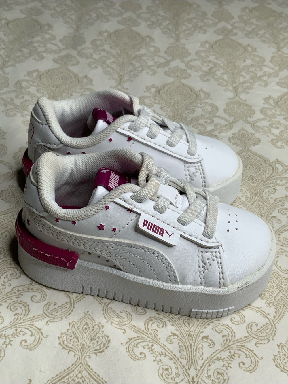 Puma Jada Stars AC Infant Sneakers Size 5C White Magenta Gleam
